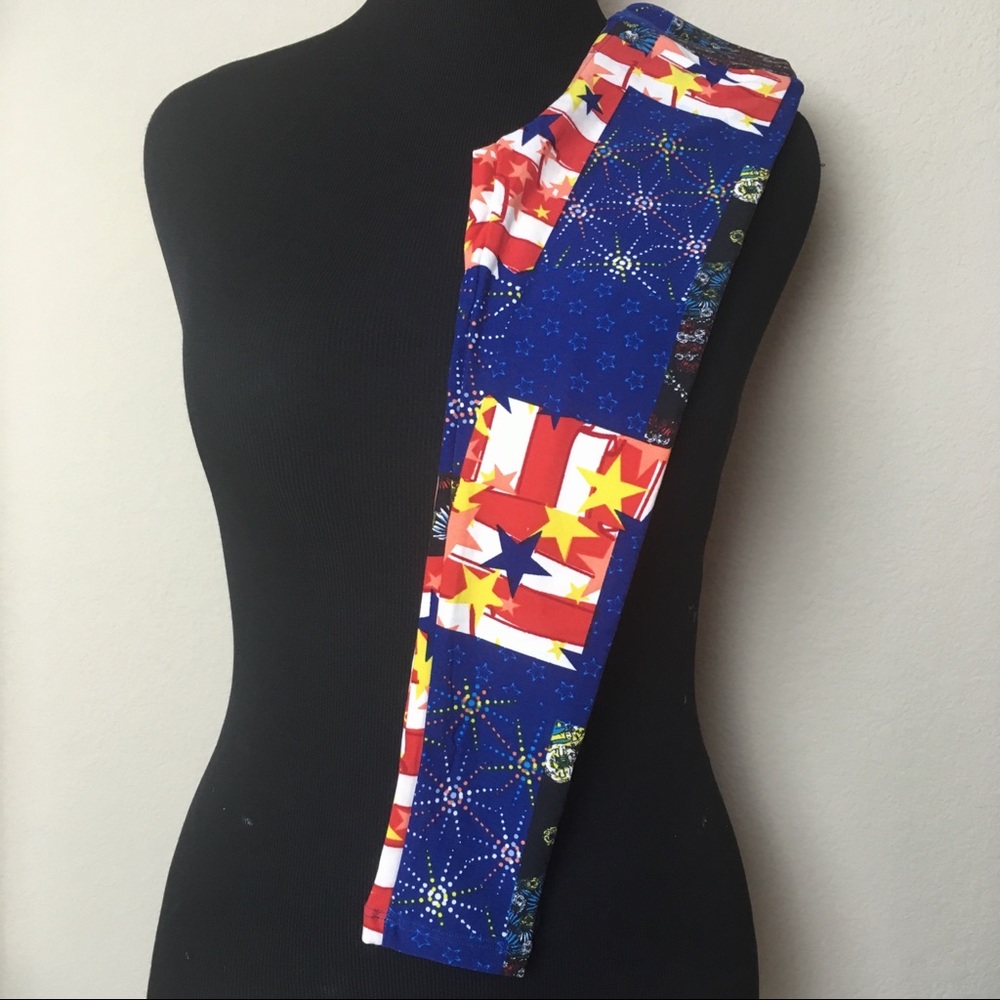 NWT LuLaRoe AMERICANA Kids Leggings
